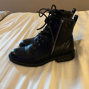 Bare Traps Amysue booties - size 9